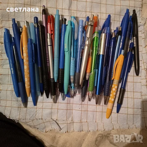 1. Химикали рекламни. 2 химикали пишещи. 3. цветни моливи 4.фулмастри 5.четки за рисуване и палитри, снимка 9 - Колекции - 38767197
