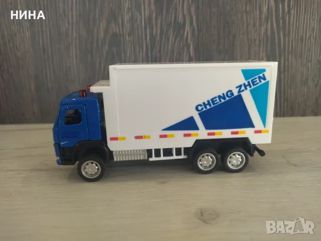 Метален камион Volvo !!!, снимка 3 - Колекции - 55314468