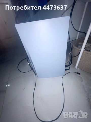 Ps 5 запазен със 2 джойстика и 2 игри UFC 3 GTA 5, снимка 2 - PlayStation конзоли - 54007279