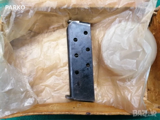 Пълнител и кутия от пистолет Walman cal 7.65 mm , снимка 3 - Оборудване и аксесоари за оръжия - 55624692