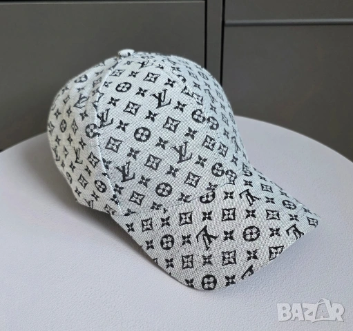 Шапка с козирка Louis Vuitton LV унисекс