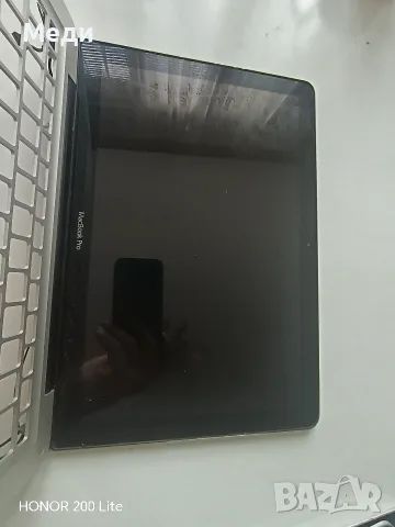 здравейте продавам няколко Матрици различни по големина за Macbook pro и това от снимките , снимка 7 - Лаптопи за работа - 55332518