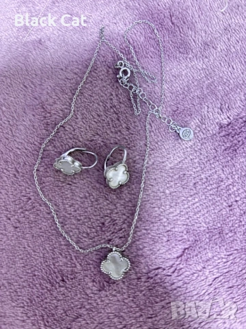 Сребърни бижута детелинки, снимка 2 - Колиета, медальони, синджири - 54117363