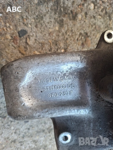 Ляв шенкел за Audi A4 B7 , снимка 4 - Части - 51438448