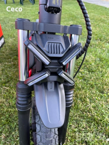 Електрическа тротинетка SEGWAY ZT3 Pro, снимка 15 - Други спортове - 55125764