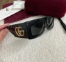 Слънчеви очила Gucci с ув защита,калъф,кутия и кърпичка на марката , снимка 1