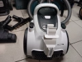 Прахосмукачка Bosch BGS05A222 Cleann'n Series 2 с 3 приставки, снимка 3