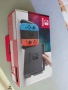 Продавам Nintendo Switch в отлично състояние, много пазен., снимка 8