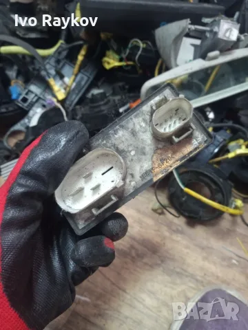 Реле перки Volkswagen PASSAT 1989 - 1993  ,1H0919506A, снимка 6 - Части - 55269039