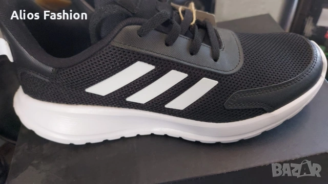 Оригинални нови маратонки Adidas, снимка 2 - Маратонки - 54411017