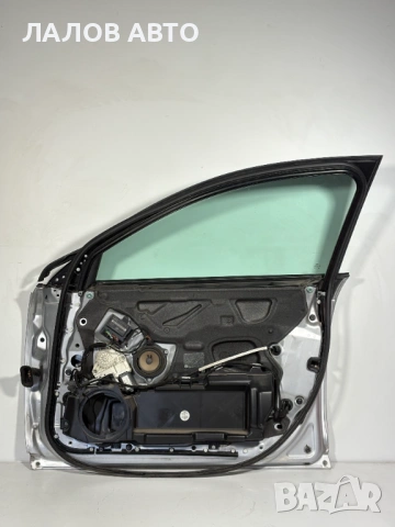 Предна дясна сива врата Audi A6 C6 (04-08)г., снимка 2 - Части - 54778705