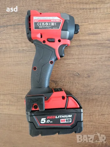 Акумулаторен ударен Импакт Milwaukee M18 FID3-502X/ 18V 2x5Ah батерии и зарядно , снимка 4 - Винтоверти - 55436719