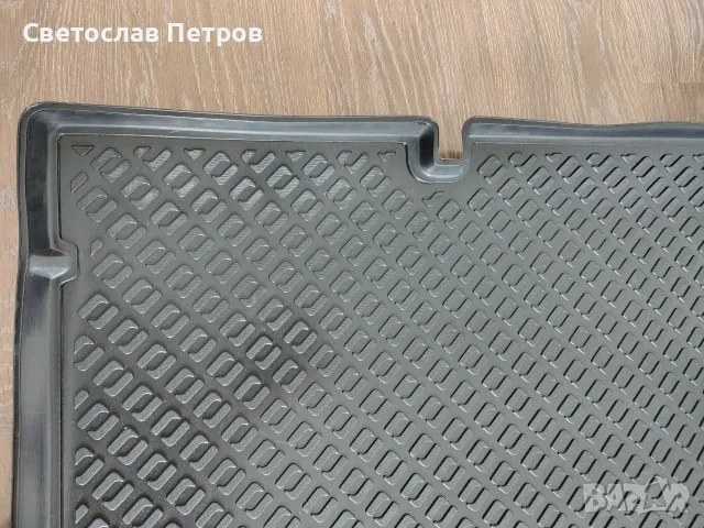 Гумена стелка за багажник Skoda Fabia 3 combi , снимка 4 - Автомобили и джипове - 55529041