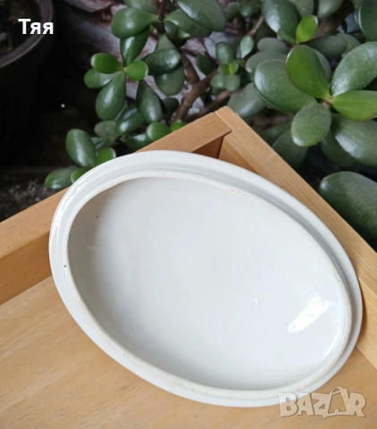 БГ порцеланова захарничка с пеперуди , снимка 4 - Аксесоари за кухня - 54098040