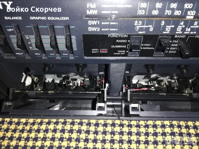 Касетофон SONY., снимка 2 - Радиокасетофони, транзистори - 54244083