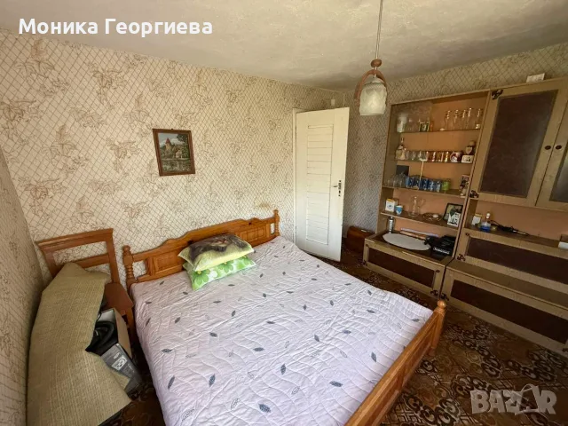 Уютна къща сред природата в с. Звездица, снимка 2 - Къщи - 55430299