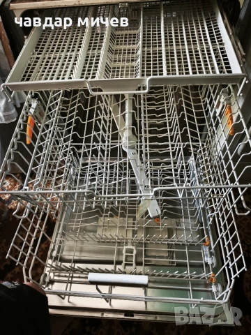 Съдомиялна за вграждане Miele G1730 SCI, снимка 7 - Съдомиялни - 55134768