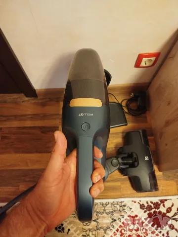 Продавам безжична прахосмукачка Electrolux Well Q7-P, снимка 13 - Прахосмукачки - 55473503