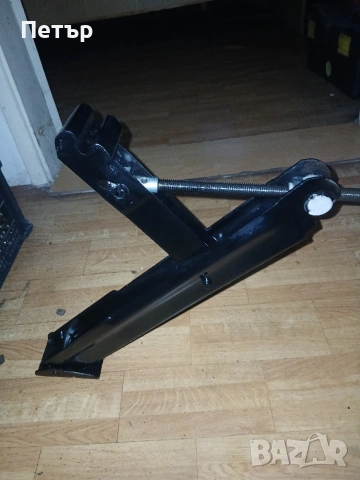 Крик Г-образен Фв транспортер Т4 дока нов, снимка 3 - Аксесоари и консумативи - 54063707