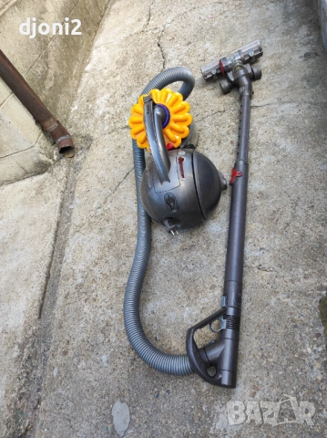 Прахосмукачка без торба Dyson, снимка 5 - Прахосмукачки - 54870227