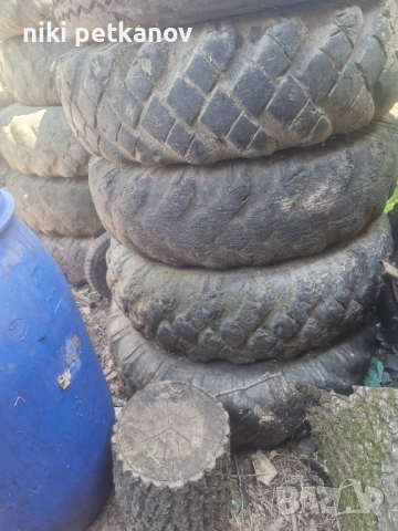 Gumi ot zil 131 s djanti, снимка 2 - Гуми и джанти - 54341165
