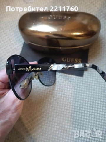 Дамски очила тип авиатор Guess , снимка 2 - Слънчеви и диоптрични очила - 54304117