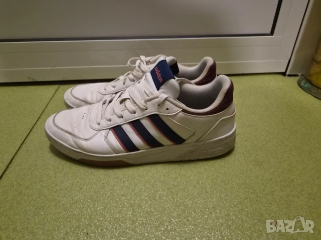 Adidas-original-нов модел-номер45, снимка 2 - Маратонки - 54658409