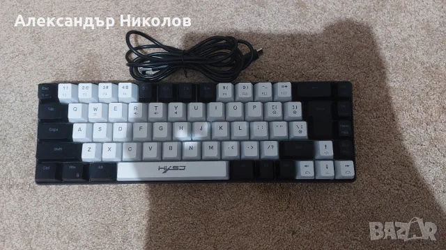 Геймърска клавиатура HYSS 60% RGB, снимка 3 - Клавиатури и мишки - 55353363