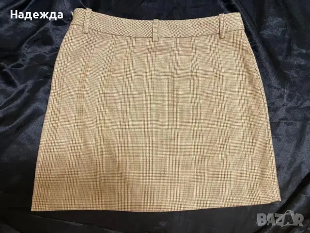 Пола Divided, снимка 2 - Поли - 54445049
