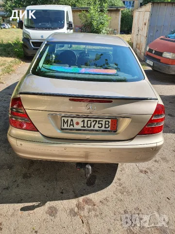 Mercedes-Benz E 200 CDI, снимка 10 - Автомобили и джипове - 55623792