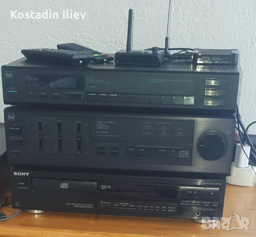 Стерео усилвател Dual CV 6050 и цифров тунер Dual CT 7030.