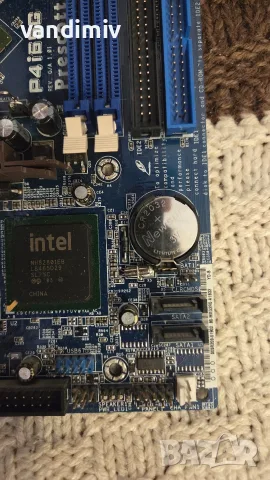 С БОНУСИ + ASRock P4i65G, снимка 2 - Дънни платки - 55431181
