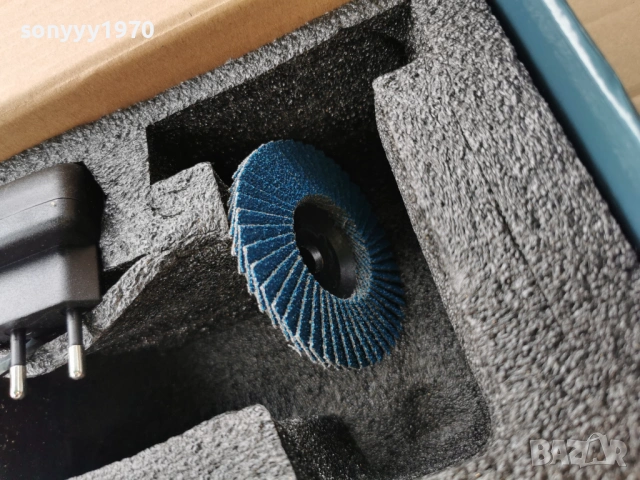 МАЛЪК ФЛЕКС С 2 БАТЕРИИ 2903261750G, снимка 11 - Ъглошлайфи - 54017016