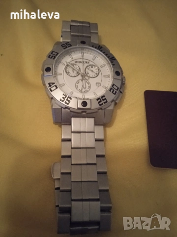 Продавам часовник, снимка 2 - Мъжки - 54635350