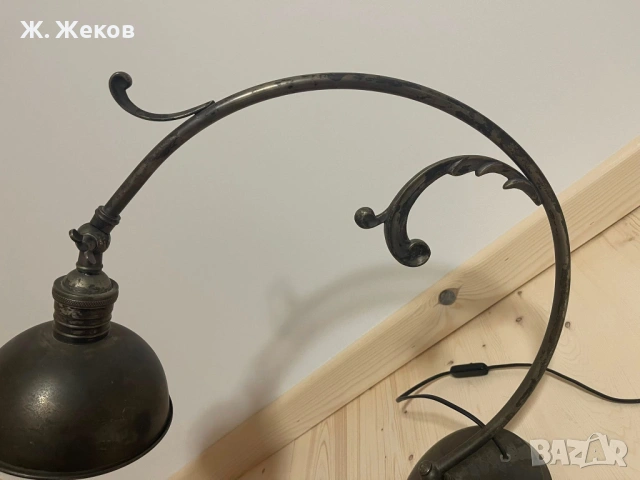 Дизайнерска настолна лампа, снимка 4 - Настолни лампи - 54337833