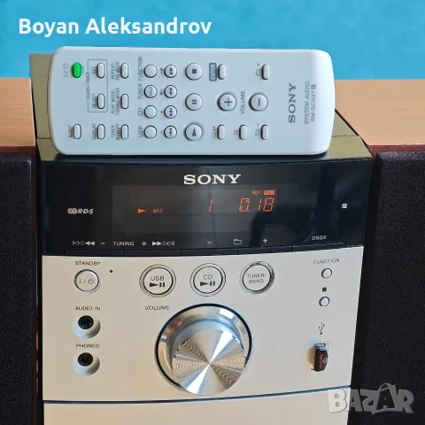 Sony CMT-EH25 — Микро Hi-Fi Система с CD, USB и Касетен дек + оригинално дистанционно , снимка 2 - Аудиосистеми - 55416363