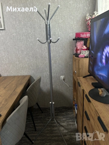 Закачалка за дрехи