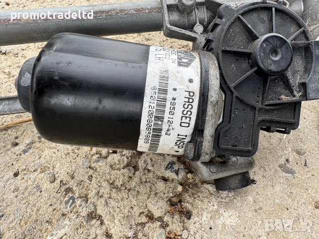 Механизъм моторче предни чистачки Ленд Роувър Дискавъри 3 4 LR038348 Land Rover Discovery Range , снимка 2 - Части - 55377783
