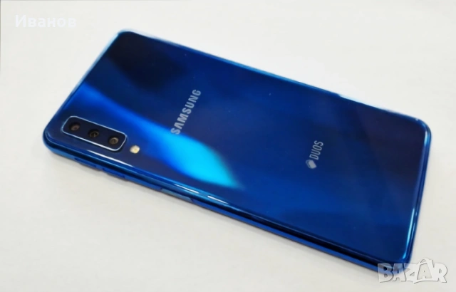 Samsung Galaxy A7 - 4GB RAM / 64GB - Отлично състояние, снимка 3 - Samsung - 54642915
