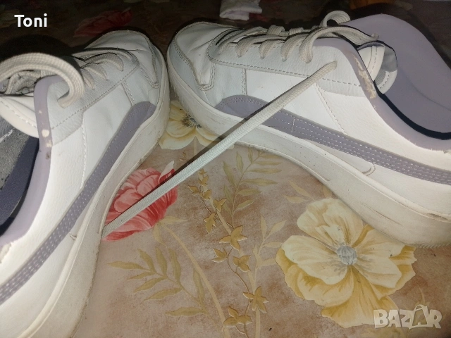 женски Дамски Обувки маратонки Puma Carina Street 40.5 26см