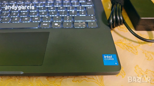 Dell Pro 14/14" Full HD+/Intel Core 5 120U/16GB RAM/512GB SSD NVMe/ 12 месеца гаранция ЧИСТО НОВ, снимка 12 - Лаптопи за работа - 53377275