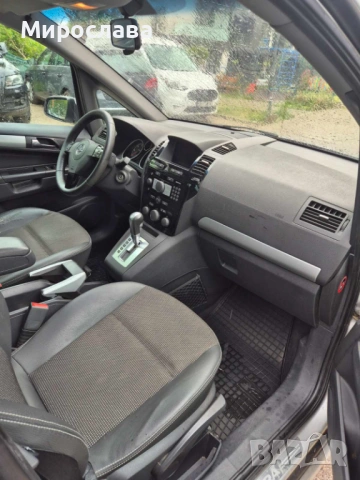 Opel Zafira, снимка 17 - Автомобили и джипове - 54743845