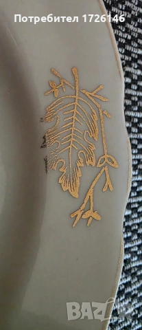 Порцеланови чинии със златен кант 3 броя на Коростень, снимка 6 - Чинии - 54051944