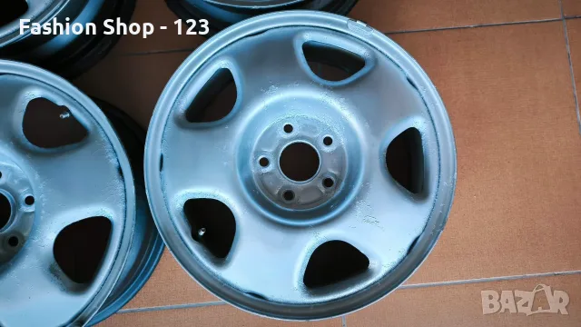 Оригинални железни джанти Honda CR-V 17" 4 бр., снимка 3 - Гуми и джанти - 55624903