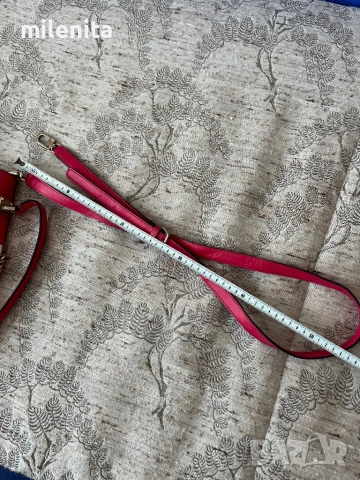 Страхотна оригинална чанта на Guess/Гес, наситено розова, снимка 9 - Чанти - 54049551