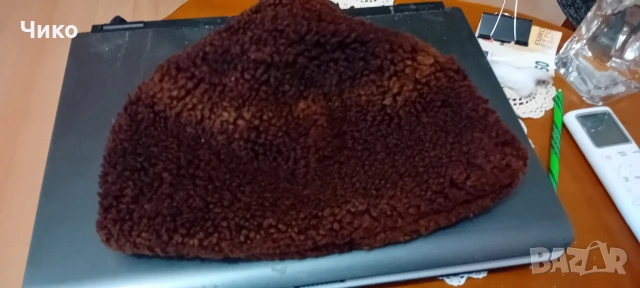 Калпак от агнешка кожа, снимка 3 - Антикварни и старинни предмети - 54341248