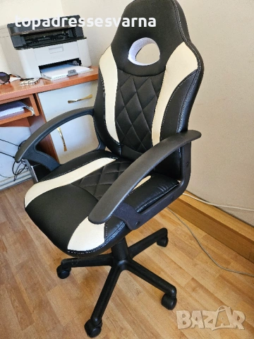 Ученически стол за бюро