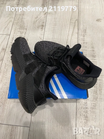 Дамски маратонки Adidas, снимка 2 - Маратонки - 54427468