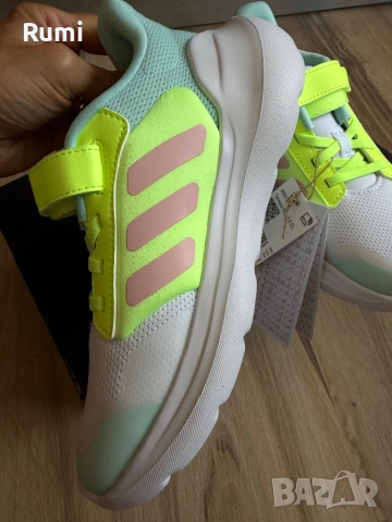 Оригинални юношески нови маратонки Adidas Tensaur Run 2.0 Cloud! 29,33,34,35 н, снимка 3 - Детски маратонки - 54723114