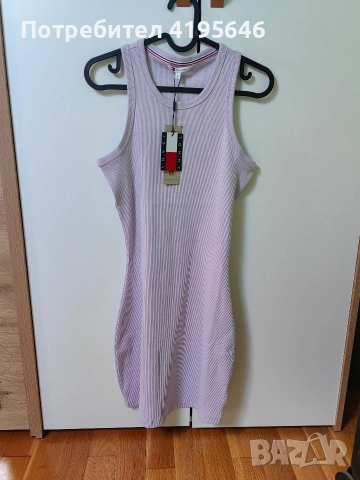 Нова рокля на Tommy Jeans